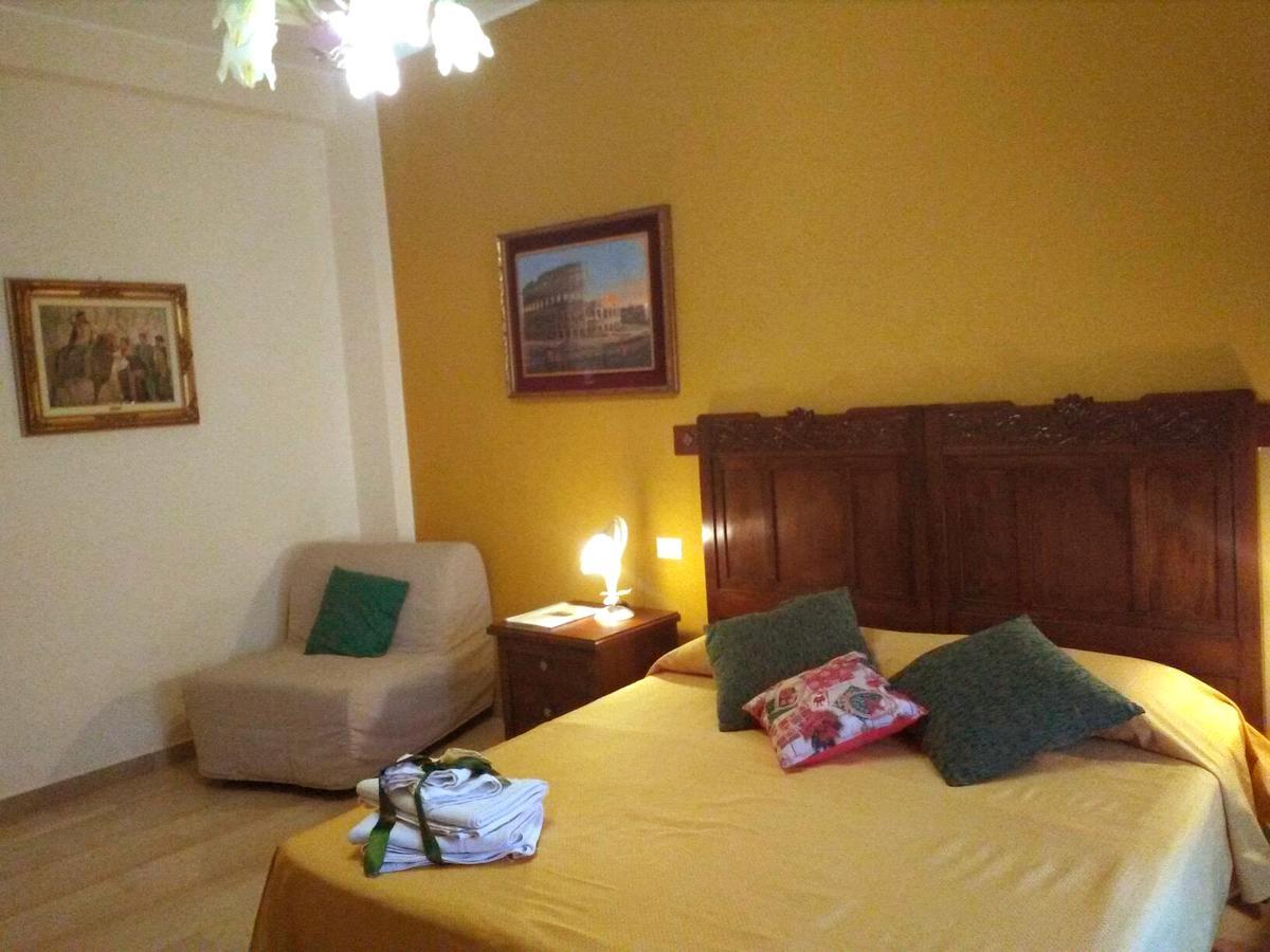 B&B Il Mito Di Roma מראה חיצוני תמונה